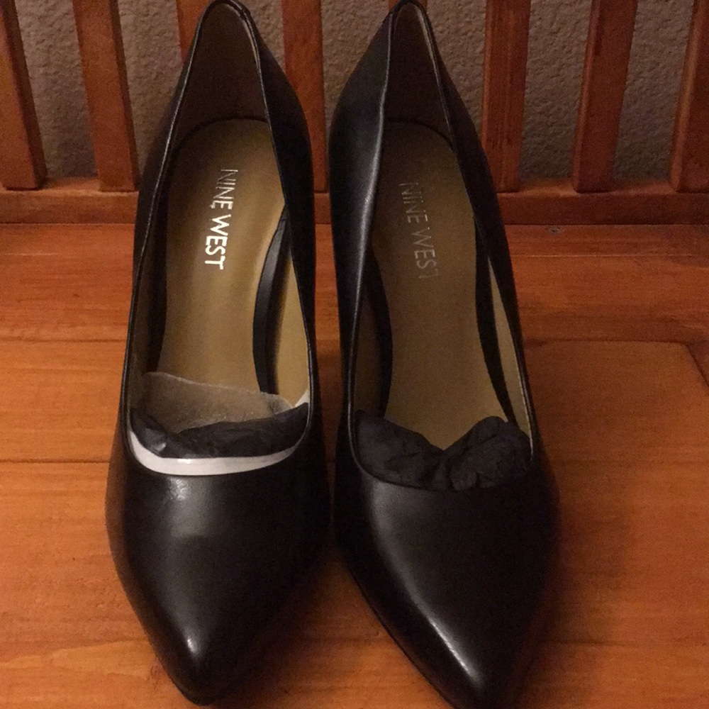 Nine West pumps